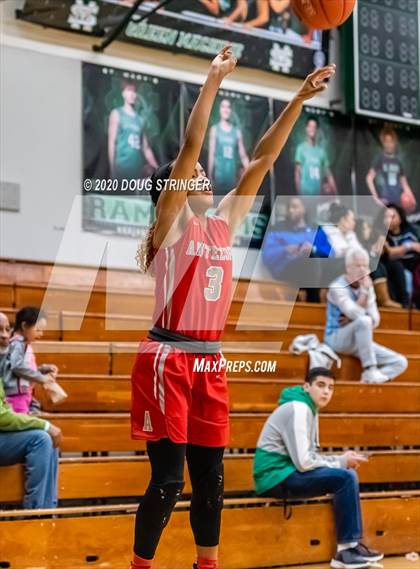 Thumbnail 3 in Antelope vs. Benson Tech (MLK Showcase) photogallery.