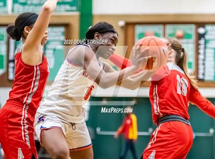 Thumbnail 3 in Antelope vs. Benson Tech (MLK Showcase) photogallery.