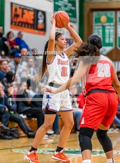 Thumbnail 1 in Antelope vs. Benson Tech (MLK Showcase) photogallery.