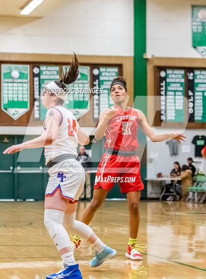 Thumbnail 3 in Antelope vs. Benson Tech (MLK Showcase) photogallery.