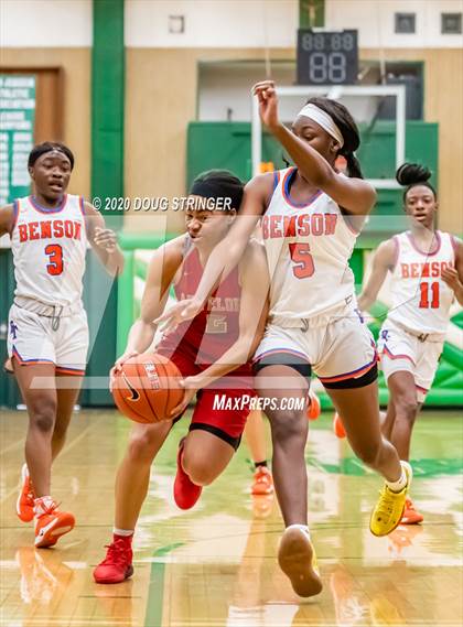 Thumbnail 3 in Antelope vs. Benson Tech (MLK Showcase) photogallery.