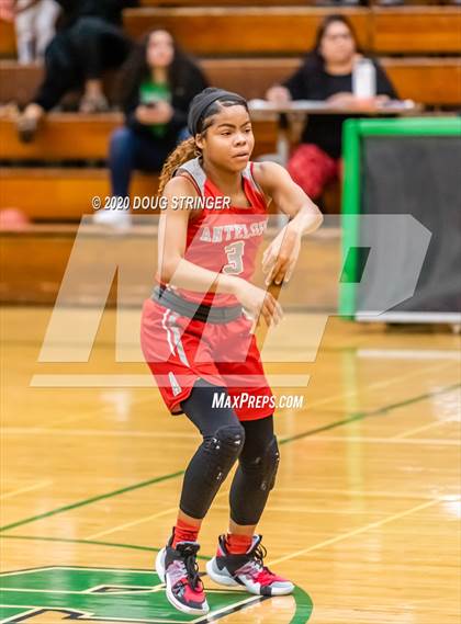 Thumbnail 3 in Antelope vs. Benson Tech (MLK Showcase) photogallery.