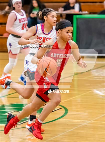 Thumbnail 2 in Antelope vs. Benson Tech (MLK Showcase) photogallery.