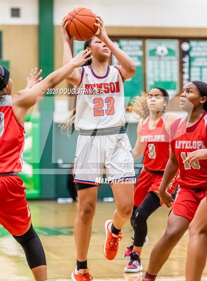 Thumbnail 3 in Antelope vs. Benson Tech (MLK Showcase) photogallery.