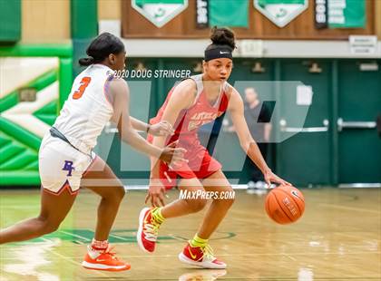 Thumbnail 3 in Antelope vs. Benson Tech (MLK Showcase) photogallery.