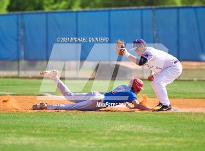 Thumbnail 1 in Jefferson @ Brackenridge photogallery.
