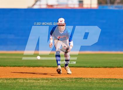 Thumbnail 2 in Jefferson @ Brackenridge photogallery.
