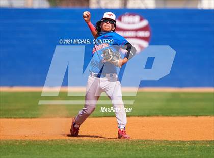 Thumbnail 3 in Jefferson @ Brackenridge photogallery.