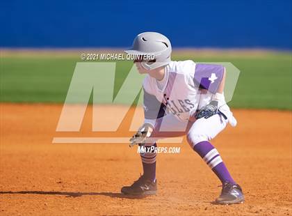 Thumbnail 3 in Jefferson @ Brackenridge photogallery.