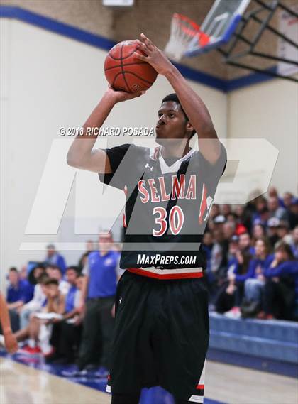 Thumbnail 1 in Selma @ Immanuel photogallery.