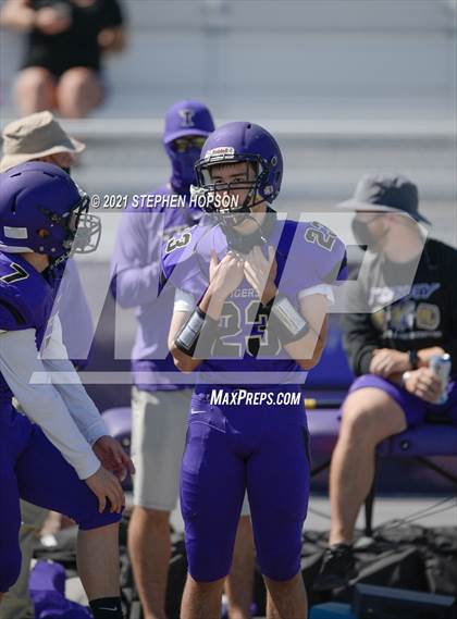 Thumbnail 3 in Lincoln @ Tokay photogallery.