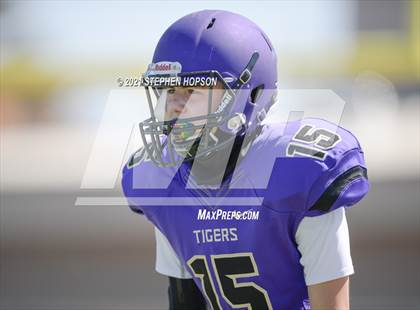Thumbnail 2 in Lincoln @ Tokay photogallery.