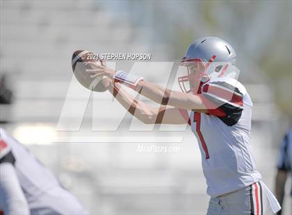 Thumbnail 3 in Lincoln @ Tokay photogallery.