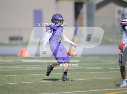 Thumbnail 2 in Lincoln @ Tokay photogallery.