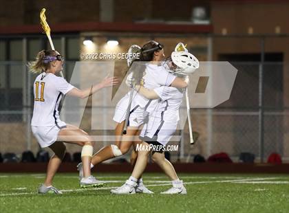 Thumbnail 2 in Victor vs. Canandaigua Academy (Section 5 Class B Final) photogallery.