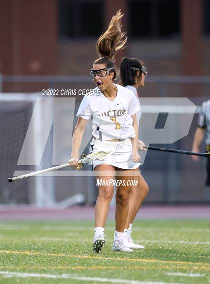 Thumbnail 2 in Victor vs. Canandaigua Academy (Section 5 Class B Final) photogallery.