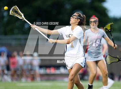 Thumbnail 2 in Victor vs. Canandaigua Academy (Section 5 Class B Final) photogallery.