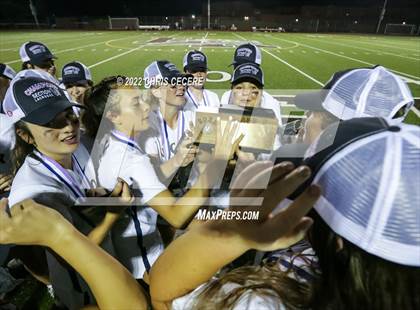 Thumbnail 3 in Victor vs. Canandaigua Academy (Section 5 Class B Final) photogallery.