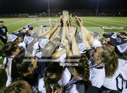 Thumbnail 3 in Victor vs. Canandaigua Academy (Section 5 Class B Final) photogallery.