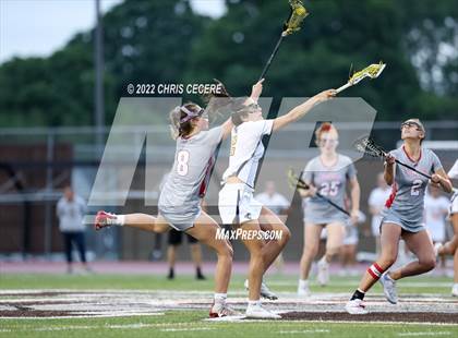 Thumbnail 2 in Victor vs. Canandaigua Academy (Section 5 Class B Final) photogallery.