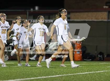 Thumbnail 3 in Victor vs. Canandaigua Academy (Section 5 Class B Final) photogallery.