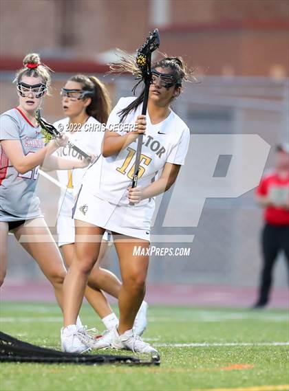 Thumbnail 2 in Victor vs. Canandaigua Academy (Section 5 Class B Final) photogallery.