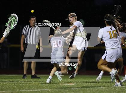 Thumbnail 2 in Victor vs. Canandaigua Academy (Section 5 Class B Final) photogallery.