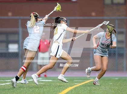 Thumbnail 2 in Victor vs. Canandaigua Academy (Section 5 Class B Final) photogallery.