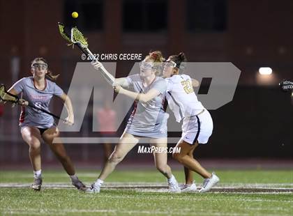 Thumbnail 3 in Victor vs. Canandaigua Academy (Section 5 Class B Final) photogallery.