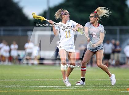 Thumbnail 3 in Victor vs. Canandaigua Academy (Section 5 Class B Final) photogallery.