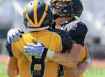 Thumbnail 2 in Del Oro vs. Notre Dame (Honor Bowl) photogallery.