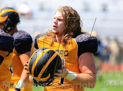 Thumbnail 2 in Del Oro vs. Notre Dame (Honor Bowl) photogallery.