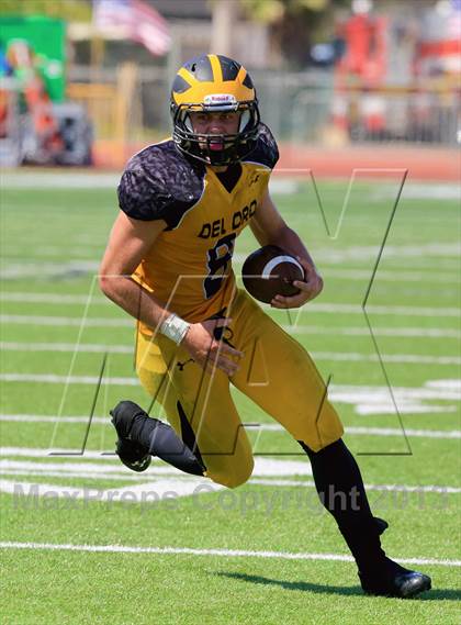 Thumbnail 1 in Del Oro vs. Notre Dame (Honor Bowl) photogallery.