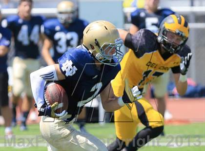 Thumbnail 3 in Del Oro vs. Notre Dame (Honor Bowl) photogallery.