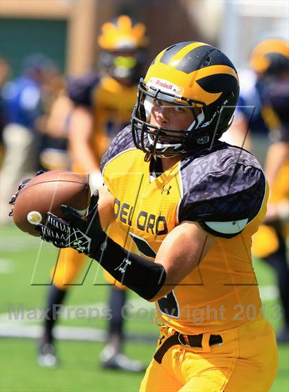 Thumbnail 2 in Del Oro vs. Notre Dame (Honor Bowl) photogallery.