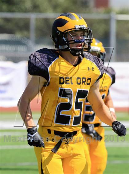 Thumbnail 3 in Del Oro vs. Notre Dame (Honor Bowl) photogallery.