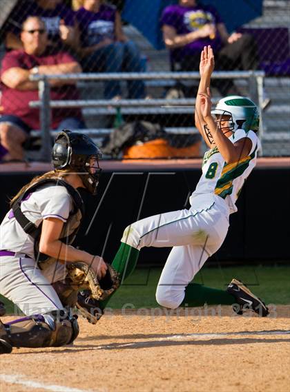 Thumbnail 1 in Ridge Point vs Santa Fe (UIL 4A Region 3 Quarterfinal Playoff) photogallery.