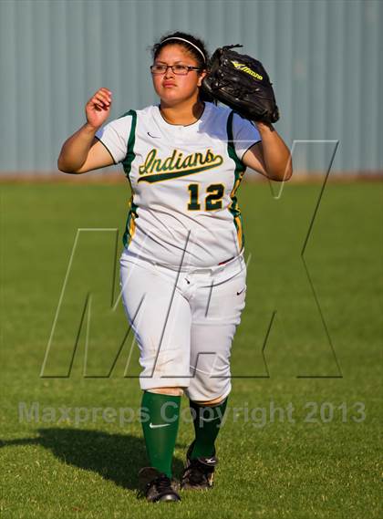 Thumbnail 2 in Ridge Point vs Santa Fe (UIL 4A Region 3 Quarterfinal Playoff) photogallery.