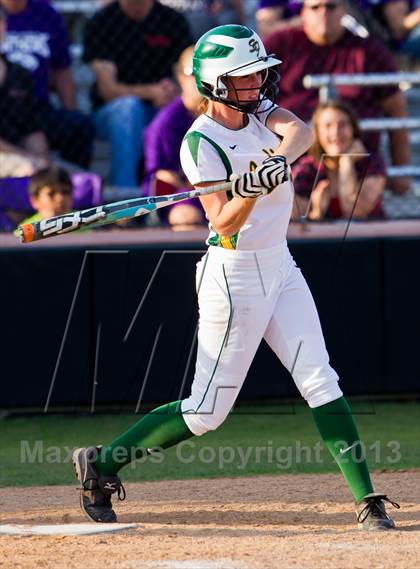 Thumbnail 2 in Ridge Point vs Santa Fe (UIL 4A Region 3 Quarterfinal Playoff) photogallery.