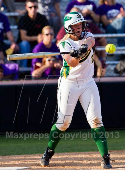 Thumbnail 3 in Ridge Point vs Santa Fe (UIL 4A Region 3 Quarterfinal Playoff) photogallery.