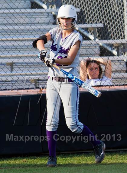 Thumbnail 3 in Ridge Point vs Santa Fe (UIL 4A Region 3 Quarterfinal Playoff) photogallery.