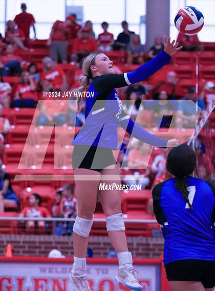Thumbnail 2 in Robinson @ Glen Rose photogallery.