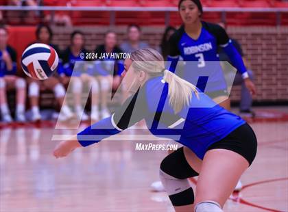Thumbnail 2 in Robinson @ Glen Rose photogallery.