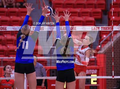 Thumbnail 3 in Robinson @ Glen Rose photogallery.