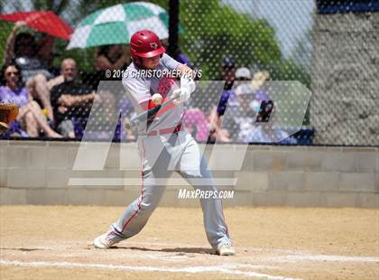 Thumbnail 3 in Harrisburg vs. Frankfort (IHSA 2A Regional Championship) photogallery.