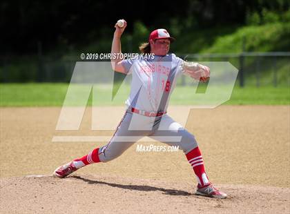 Thumbnail 3 in Harrisburg vs. Frankfort (IHSA 2A Regional Championship) photogallery.