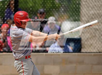 Thumbnail 3 in Harrisburg vs. Frankfort (IHSA 2A Regional Championship) photogallery.