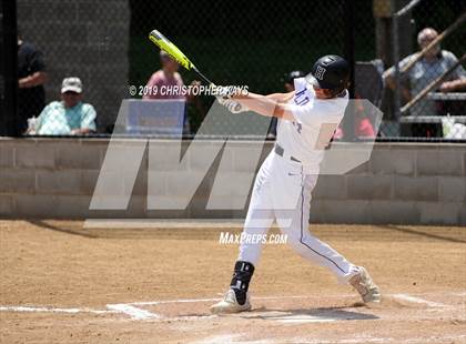 Thumbnail 2 in Harrisburg vs. Frankfort (IHSA 2A Regional Championship) photogallery.
