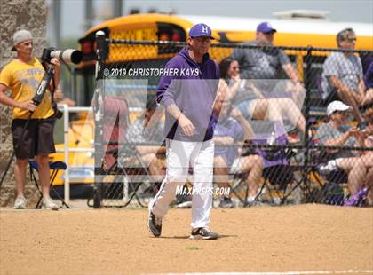 Thumbnail 3 in Harrisburg vs. Frankfort (IHSA 2A Regional Championship) photogallery.