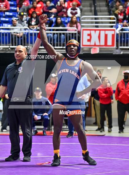 Thumbnail 3 in UIL State Championships - 5A/6A Session 1a photogallery.